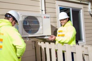 Clean Heat Minnesota's 2025 accomplishments 10 heat pumps installation credit ee image database 1 1000x667 1